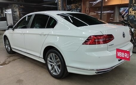 Volkswagen Passat B8 рестайлинг, 2018 год, 2 100 000 рублей, 5 фотография