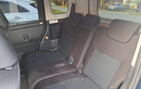 Toyota Roomy I, 2021 год, 1 650 000 рублей, 6 фотография