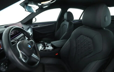 BMW 5 серия, 2022 год, 4 400 000 рублей, 15 фотография