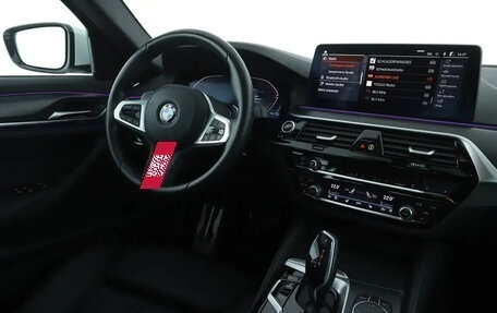 BMW 5 серия, 2022 год, 4 400 000 рублей, 8 фотография