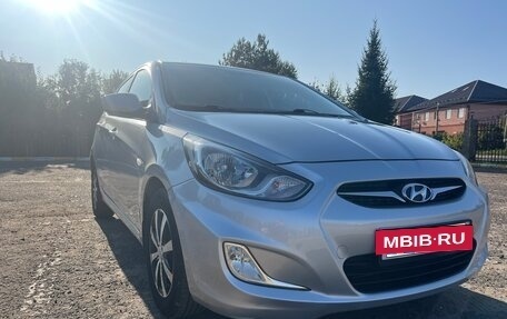Hyundai Solaris II рестайлинг, 2011 год, 899 000 рублей, 2 фотография