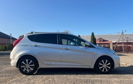 Hyundai Solaris II рестайлинг, 2011 год, 899 000 рублей, 6 фотография