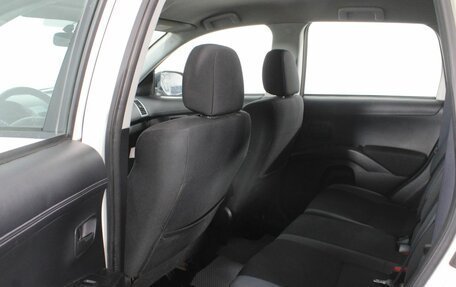 Mitsubishi Outlander III рестайлинг 3, 2010 год, 1 045 000 рублей, 17 фотография