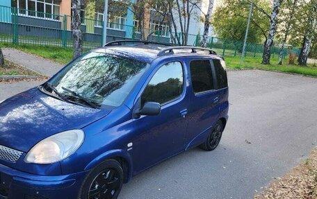 Toyota Yaris Verso, 2004 год, 385 000 рублей, 3 фотография