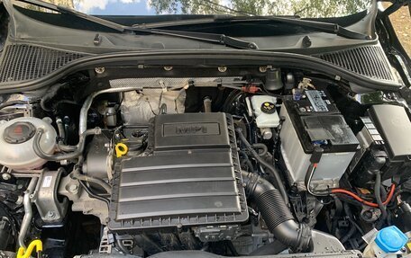 Skoda Octavia, 2019 год, 1 780 000 рублей, 3 фотография