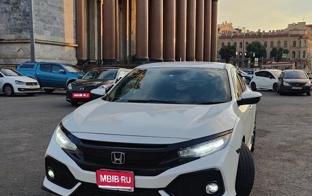 Honda Civic IX, 2018 год, 1 850 000 рублей, 1 фотография