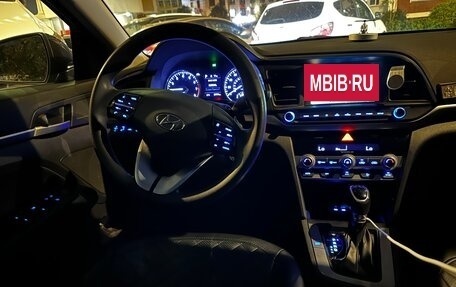 Hyundai Elantra VI рестайлинг, 2020 год, 1 460 000 рублей, 10 фотография