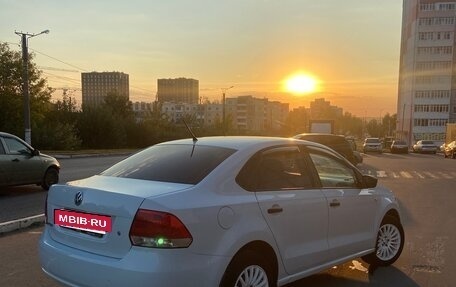 Volkswagen Polo VI (EU Market), 2014 год, 800 000 рублей, 3 фотография