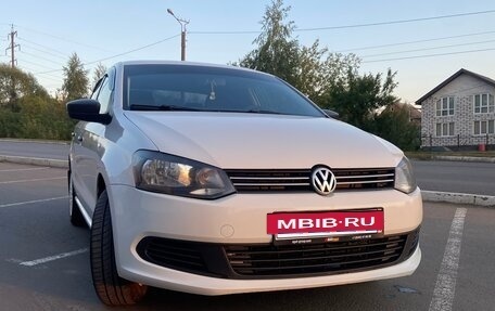 Volkswagen Polo VI (EU Market), 2014 год, 800 000 рублей, 10 фотография
