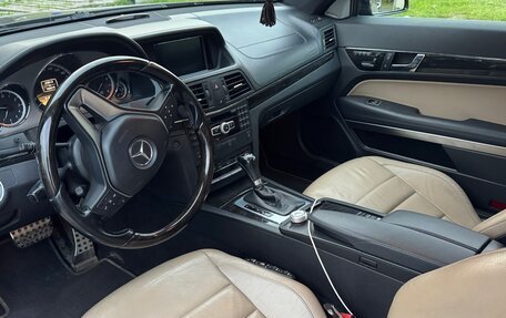 Mercedes-Benz E-Класс, 2011 год, 1 300 000 рублей, 8 фотография