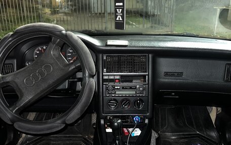 Audi 80, 1992 год, 300 000 рублей, 6 фотография