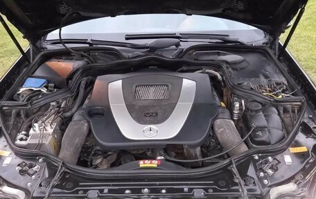 Mercedes-Benz E-Класс, 2004 год, 1 330 000 рублей, 8 фотография