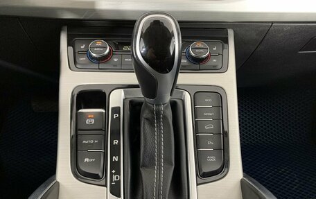 Geely Atlas I, 2022 год, 1 689 000 рублей, 13 фотография