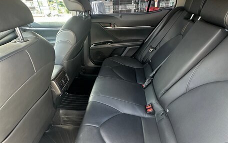Toyota Camry, 2019 год, 3 500 000 рублей, 14 фотография