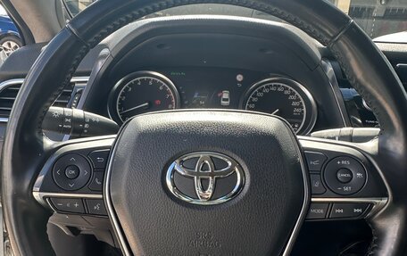 Toyota Camry, 2019 год, 3 500 000 рублей, 11 фотография