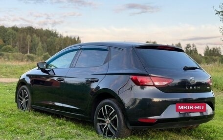 SEAT Leon III, 2013 год, 830 000 рублей, 2 фотография