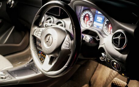 Mercedes-Benz A-Класс, 2017 год, 1 500 000 рублей, 10 фотография