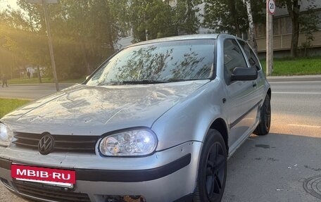 Volkswagen Golf IV, 2001 год, 210 000 рублей, 6 фотография