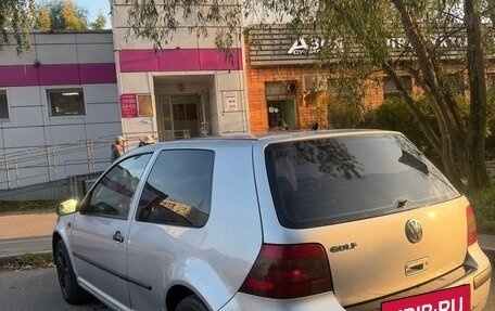 Volkswagen Golf IV, 2001 год, 210 000 рублей, 3 фотография