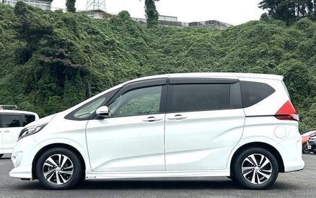 Honda Freed II, 2019 год, 997 000 рублей, 6 фотография