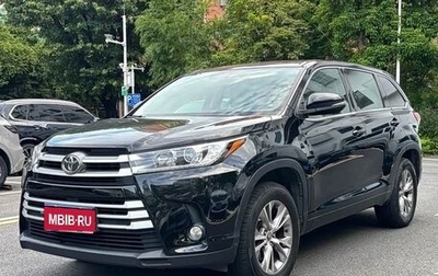 Toyota Highlander III, 2021 год, 2 120 000 рублей, 1 фотография