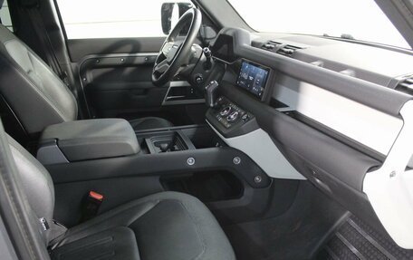 Land Rover Defender II, 2020 год, 5 150 000 рублей, 28 фотография