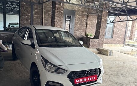 Hyundai Solaris II рестайлинг, 2019 год, 950 000 рублей, 8 фотография