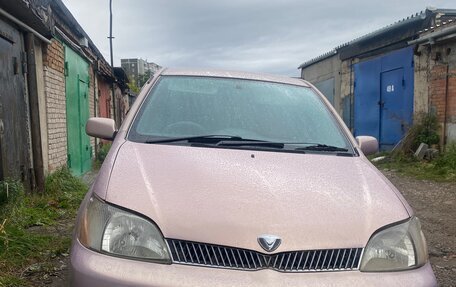 Toyota Platz, 2001 год, 248 000 рублей, 6 фотография