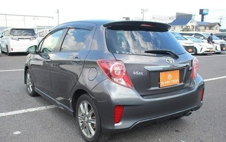 Toyota Vitz, 2013 год, 750 000 рублей, 8 фотография