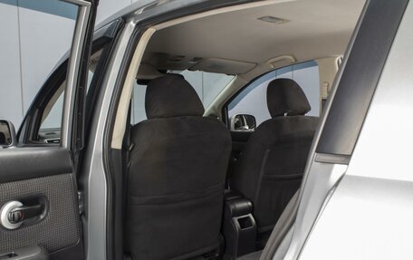 Nissan Tiida, 2011 год, 750 000 рублей, 11 фотография