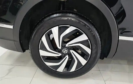 Volkswagen Tiguan II, 2024 год, 2 890 035 рублей, 10 фотография