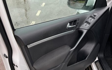 Volkswagen Tiguan I, 2012 год, 980 000 рублей, 3 фотография