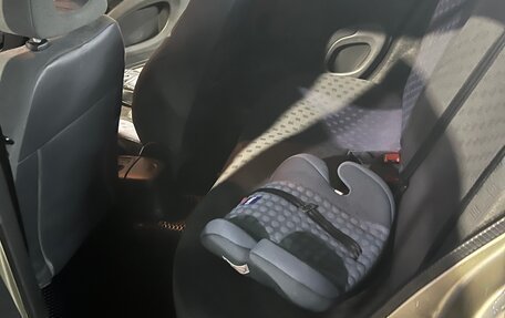 Nissan Micra III, 2004 год, 520 000 рублей, 16 фотография