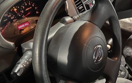 Nissan Micra III, 2004 год, 520 000 рублей, 18 фотография