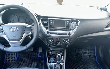 Hyundai Solaris II рестайлинг, 2018 год, 830 000 рублей, 6 фотография