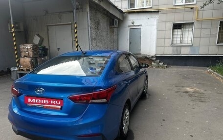 Hyundai Solaris II рестайлинг, 2018 год, 830 000 рублей, 10 фотография
