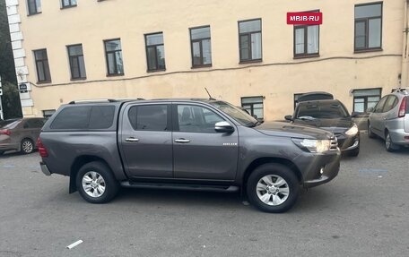 Toyota Hilux VIII, 2019 год, 3 100 000 рублей, 3 фотография