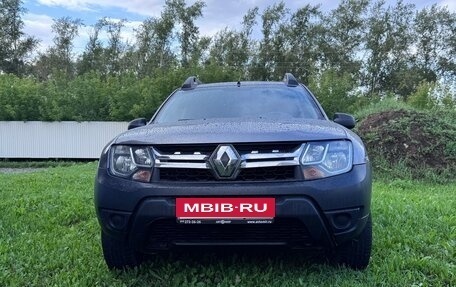 Renault Duster I рестайлинг, 2019 год, 1 000 000 рублей, 2 фотография