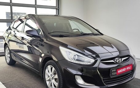 Hyundai Solaris II рестайлинг, 2013 год, 649 000 рублей, 3 фотография