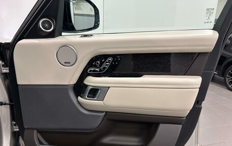 Land Rover Range Rover IV рестайлинг, 2019 год, 8 200 000 рублей, 33 фотография