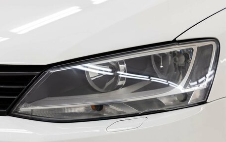 Volkswagen Jetta VI, 2011 год, 1 098 000 рублей, 11 фотография