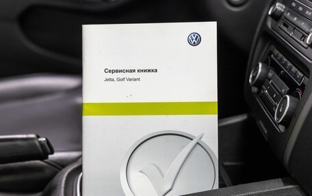 Volkswagen Jetta VI, 2011 год, 1 098 000 рублей, 37 фотография