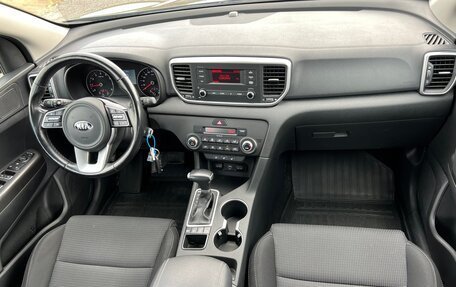 KIA Sportage IV рестайлинг, 2018 год, 2 350 000 рублей, 14 фотография
