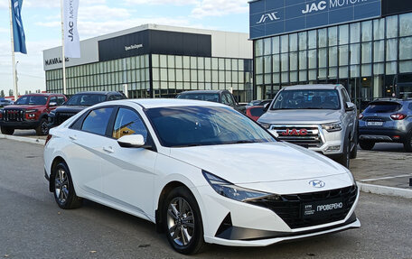 Hyundai Avante, 2020 год, 1 850 000 рублей, 3 фотография