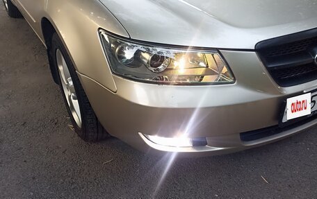 Hyundai Sonata VI, 2006 год, 780 000 рублей, 3 фотография