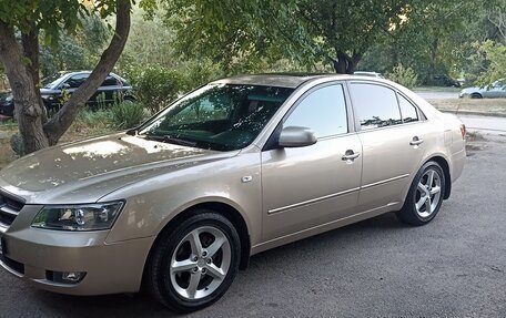 Hyundai Sonata VI, 2006 год, 780 000 рублей, 2 фотография