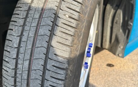 Toyota Prius IV XW50, 2017 год, 1 750 000 рублей, 7 фотография