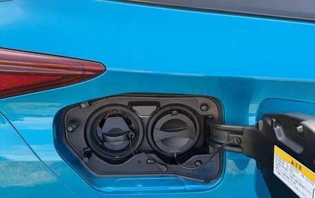 Toyota Prius IV XW50, 2017 год, 1 750 000 рублей, 10 фотография