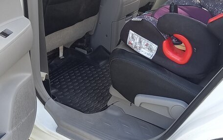 Toyota Highlander III, 2008 год, 1 600 000 рублей, 14 фотография