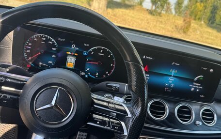 Mercedes-Benz E-Класс, 2020 год, 4 500 000 рублей, 9 фотография
